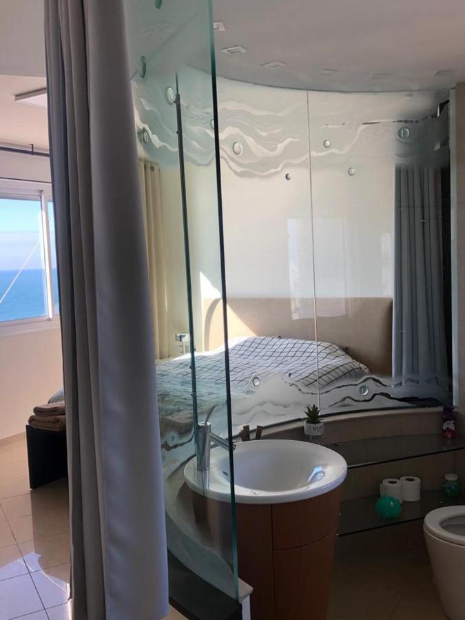 Sky Home Luxury Apartment With Sea View Бат-Ям Экстерьер фото
